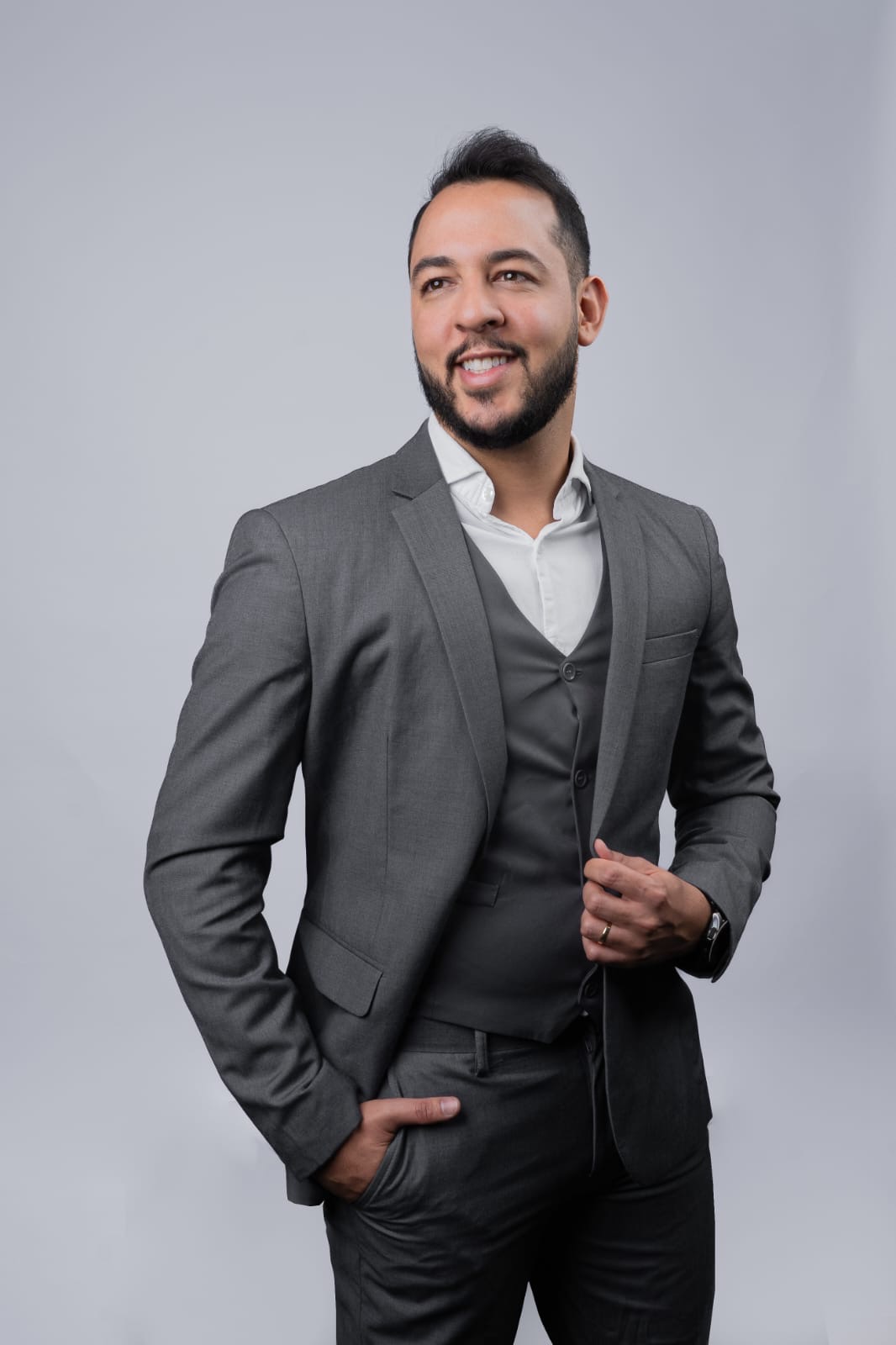 Dr. Rafael Assis